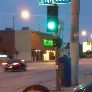 Meet your Posher, Sidney